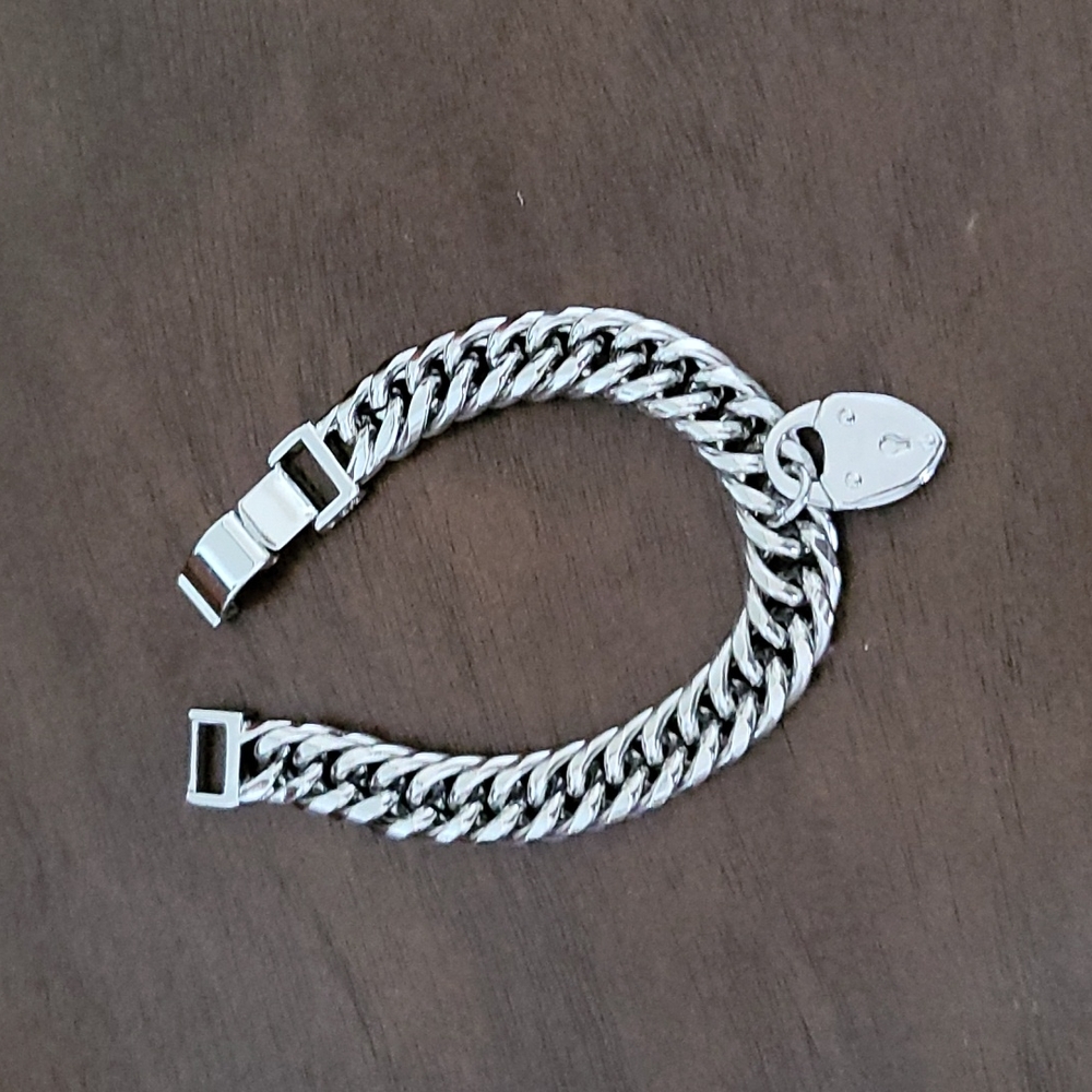 Stella & Dor Heart Lock Bracelet